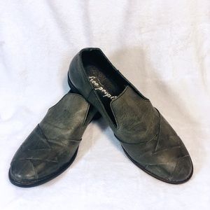 Free People Satire grey loafers size 8 fit like 7
